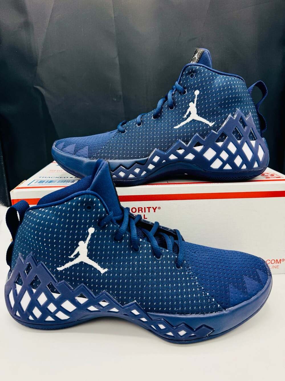 Jordan Team Diamond Mid Blue Basketball Shoes Size 10 Brand New! CI1206-401